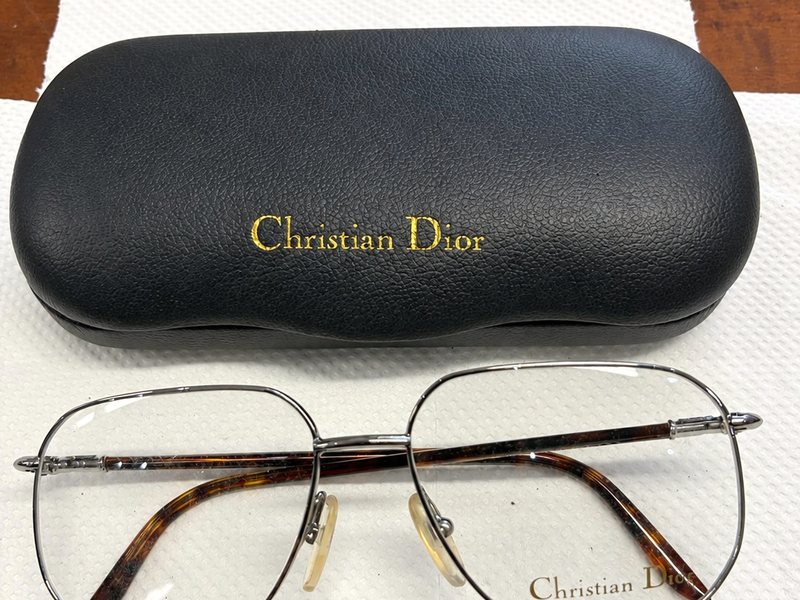 Christian Dior CD 4501 colour 22N