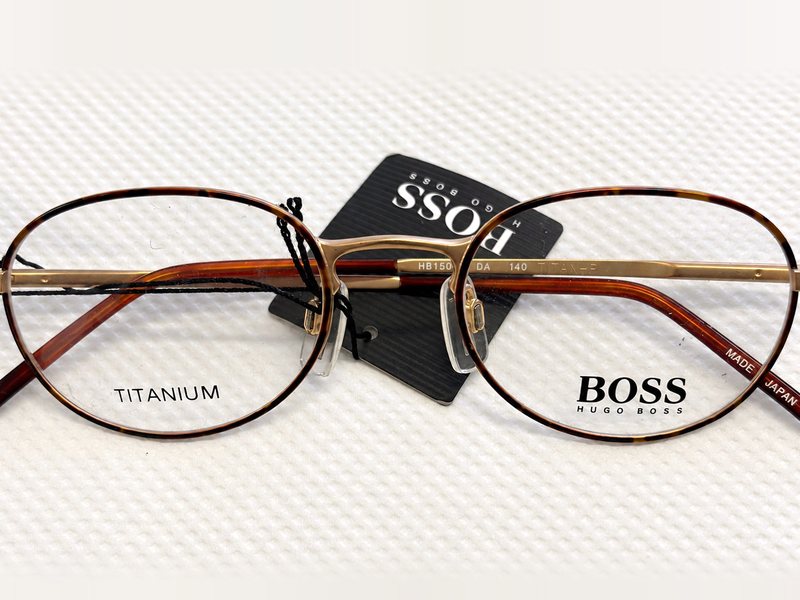 Hugo Boss HB 1504 colour DA
